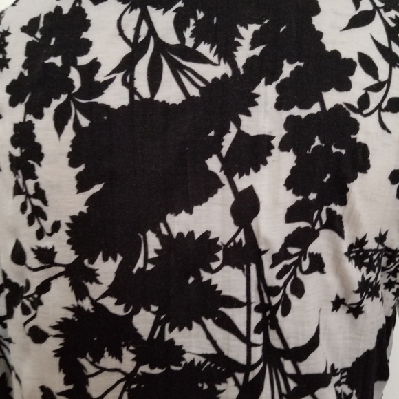 Black/Off White Tunic - Picture 6 of 7